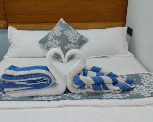 2ec1049c-20d4-483f-bd92-e4b4246d2c91